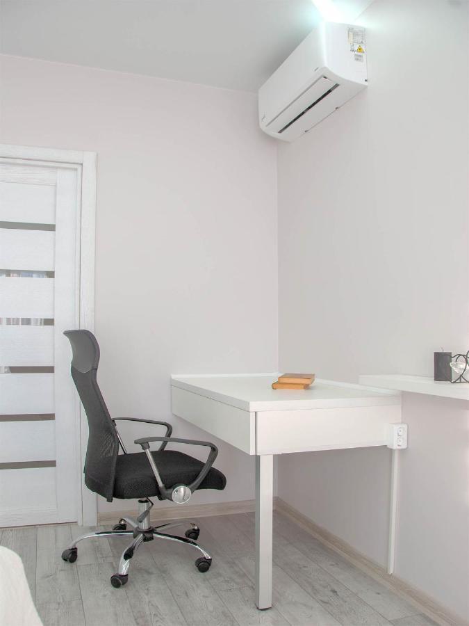 3-room Avalon Apartment