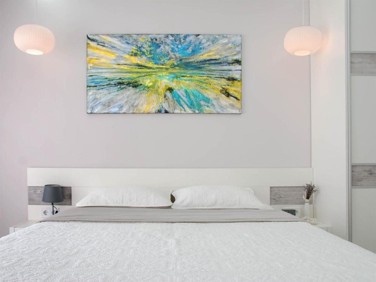 3-room Avalon Apartment *