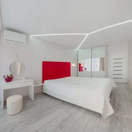3-Room Apartments Avalon Lviv Exterior photo